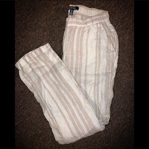 Woman’s linen pants